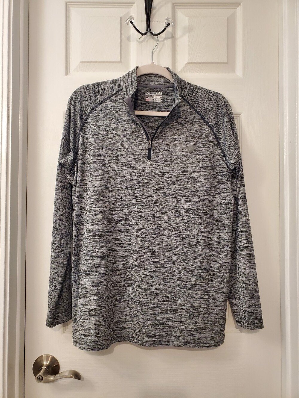 Under Armour Men's Gray Quarter-Zip Performance S
